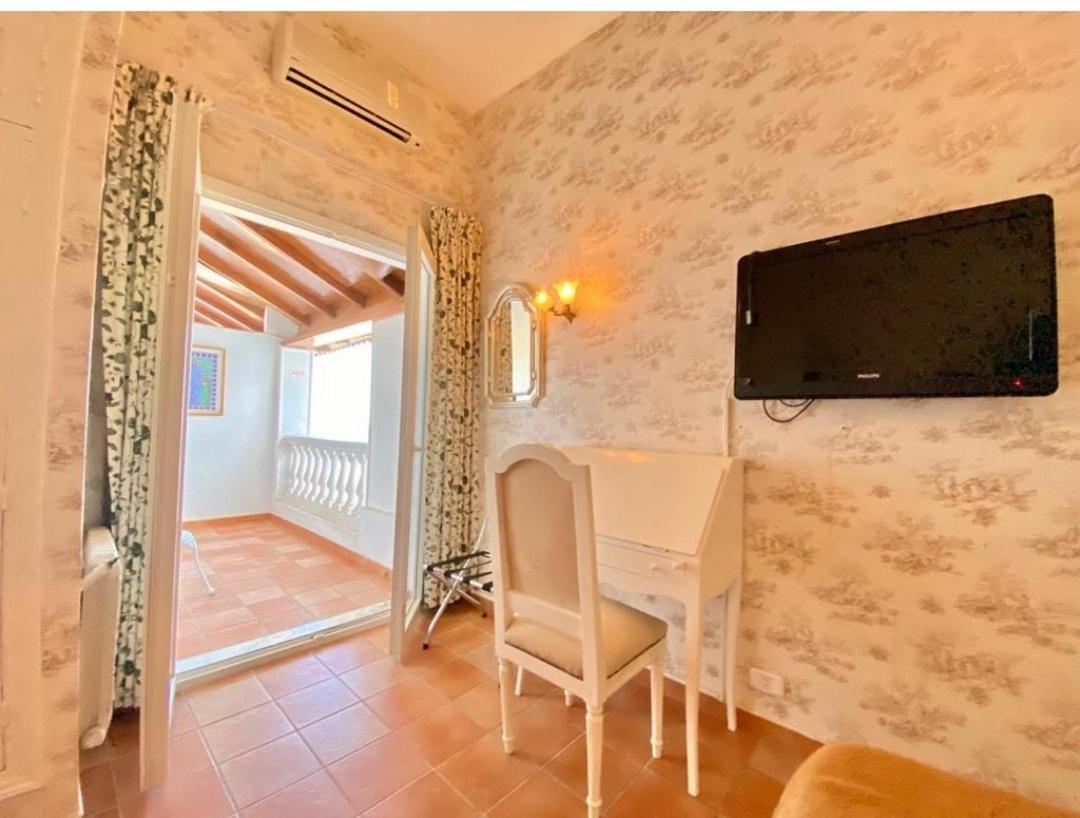 Plaza Corniche Hotel La Marsa Bagian luar foto