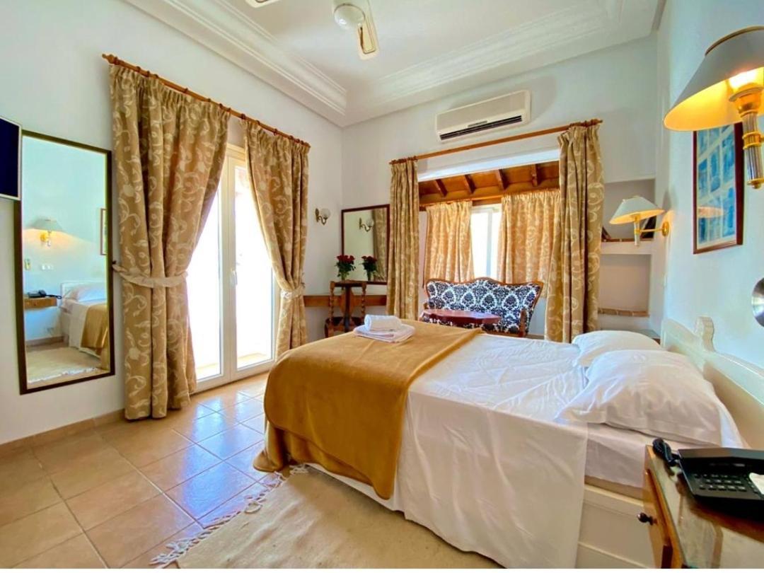 Plaza Corniche Hotel La Marsa Bagian luar foto