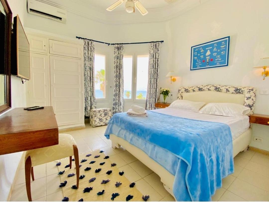 Plaza Corniche Hotel La Marsa Bagian luar foto